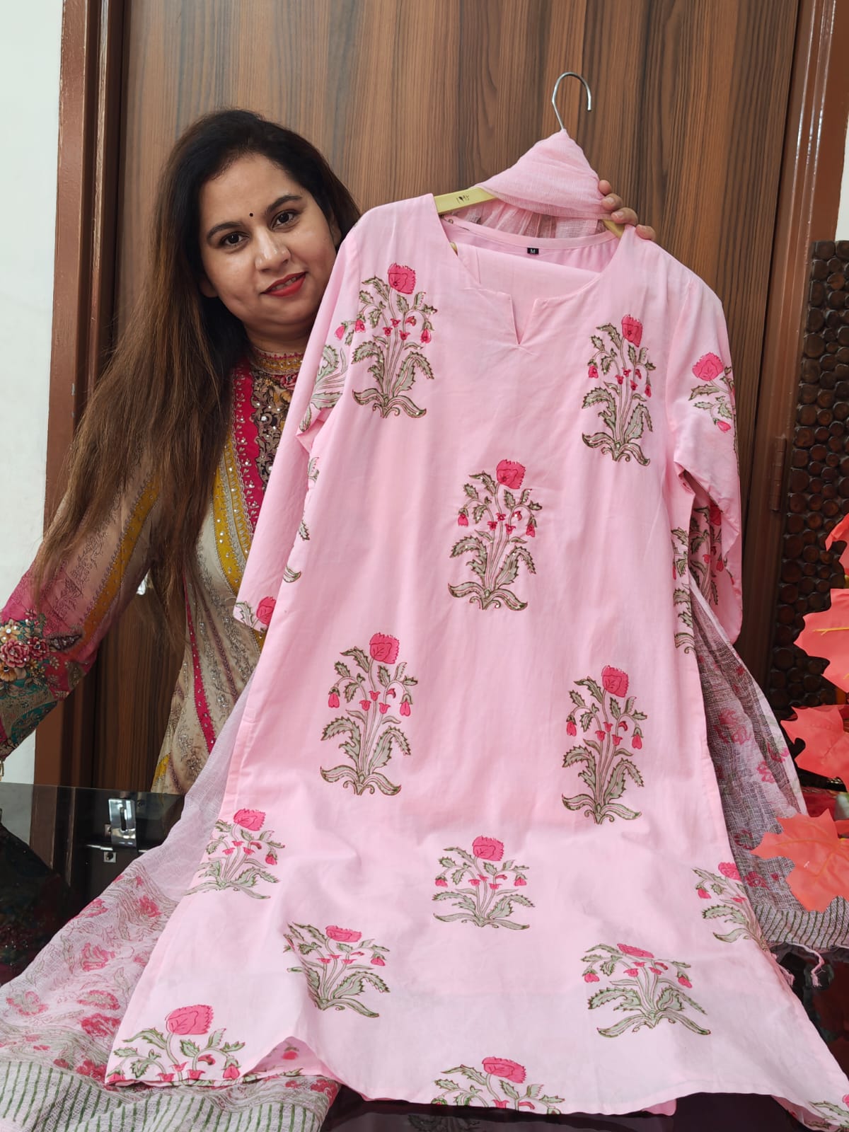 Inaaya light pink mul chanderi suit set (INCP 110)