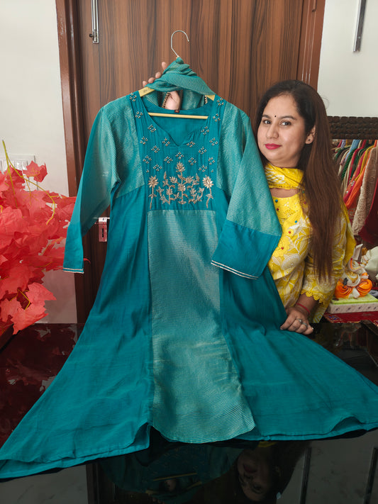 Inaaya mint green russian silk suit set (INCP 059)