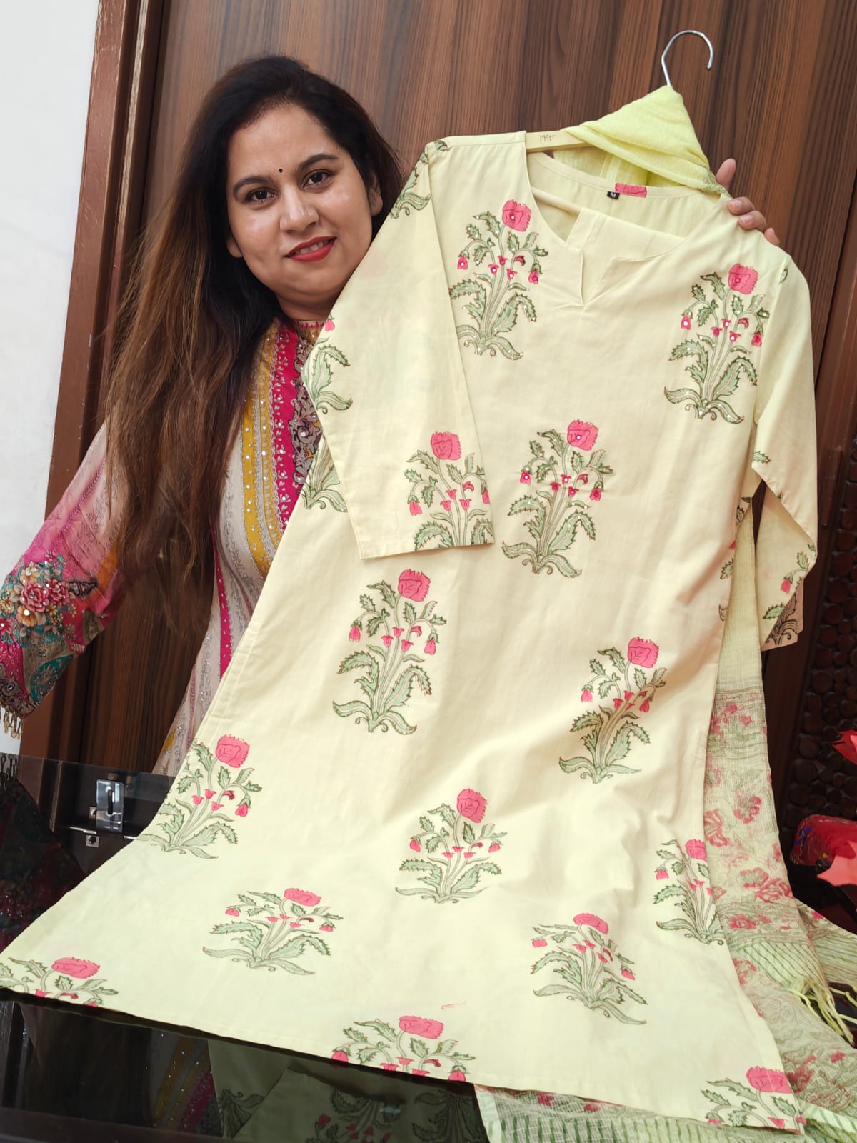 Inaaya warm beige mul chanderi suit set (INCP 111)
