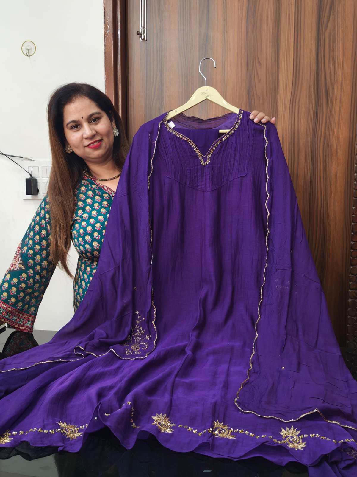 Inaaya blue pure banarasi mul chanderi suit set (INCP 162)