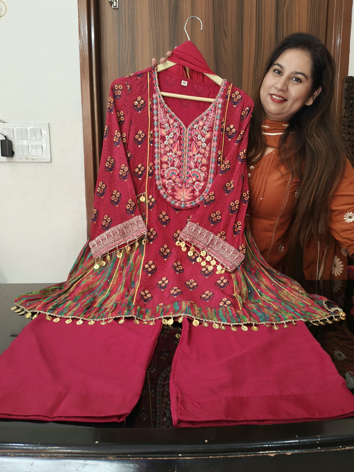 Inaaya crimson red crape farshi suit set (INCP 200)