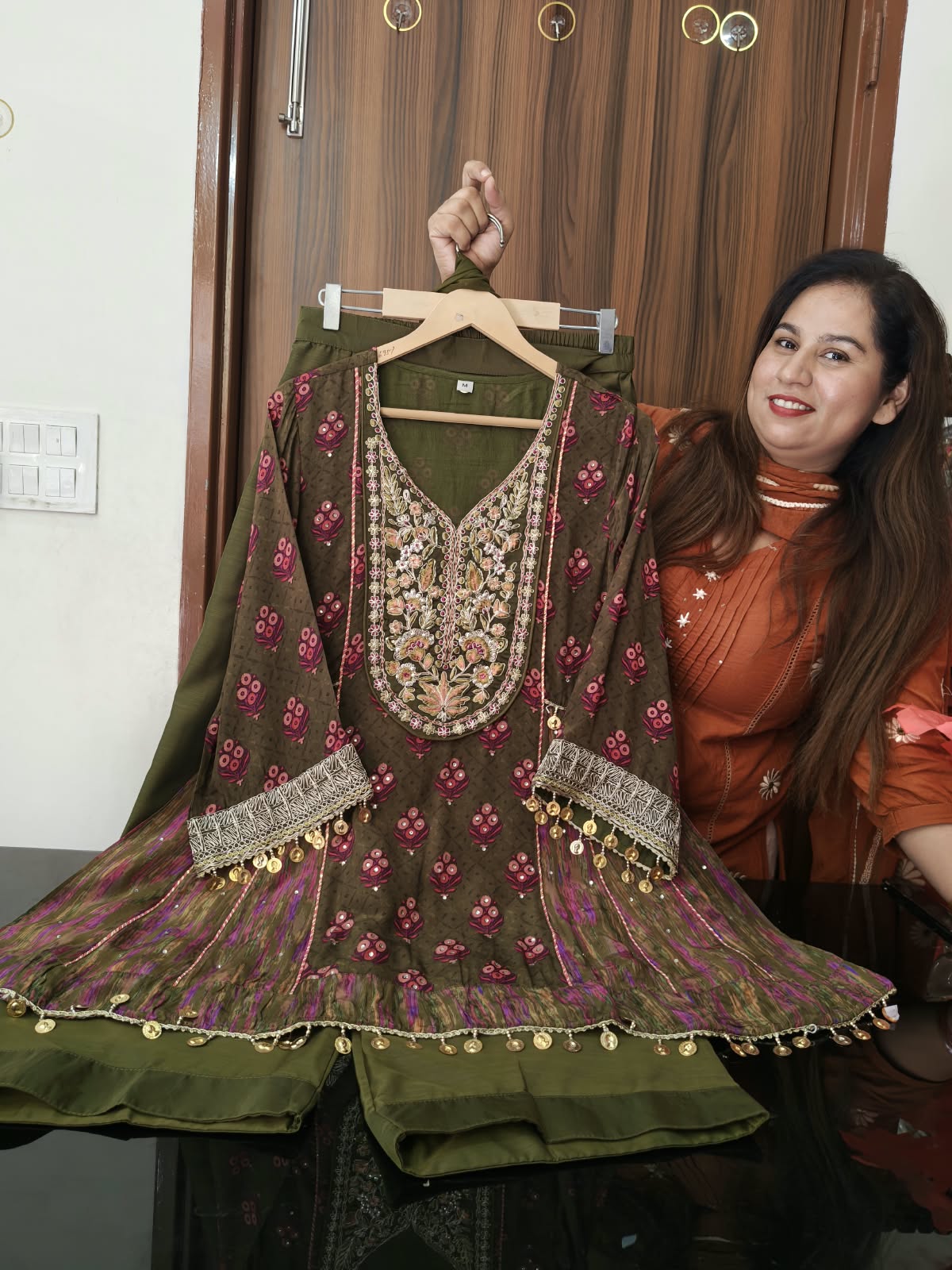 Inaaya sage green crape farshi suit set (INCP 201)