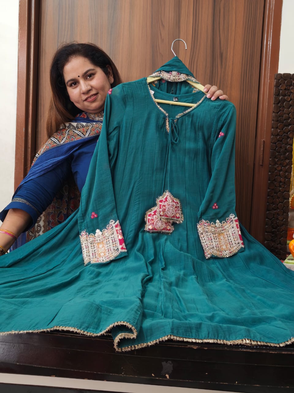 Inaaya teal blue pure banarasi mul chanderi suit (INCP 204)