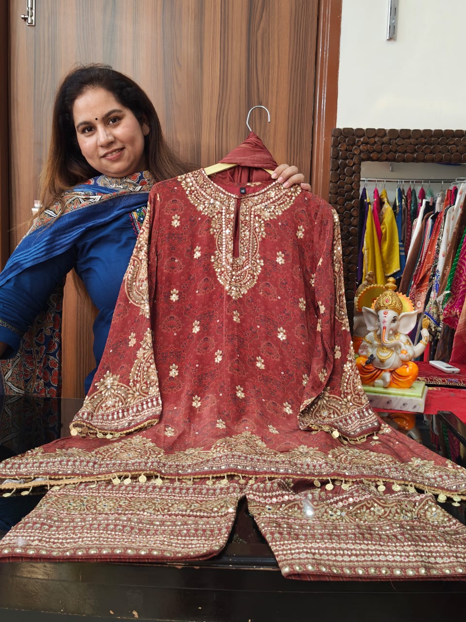 Inaaya orange floral pure crape suit set (INCP 220)