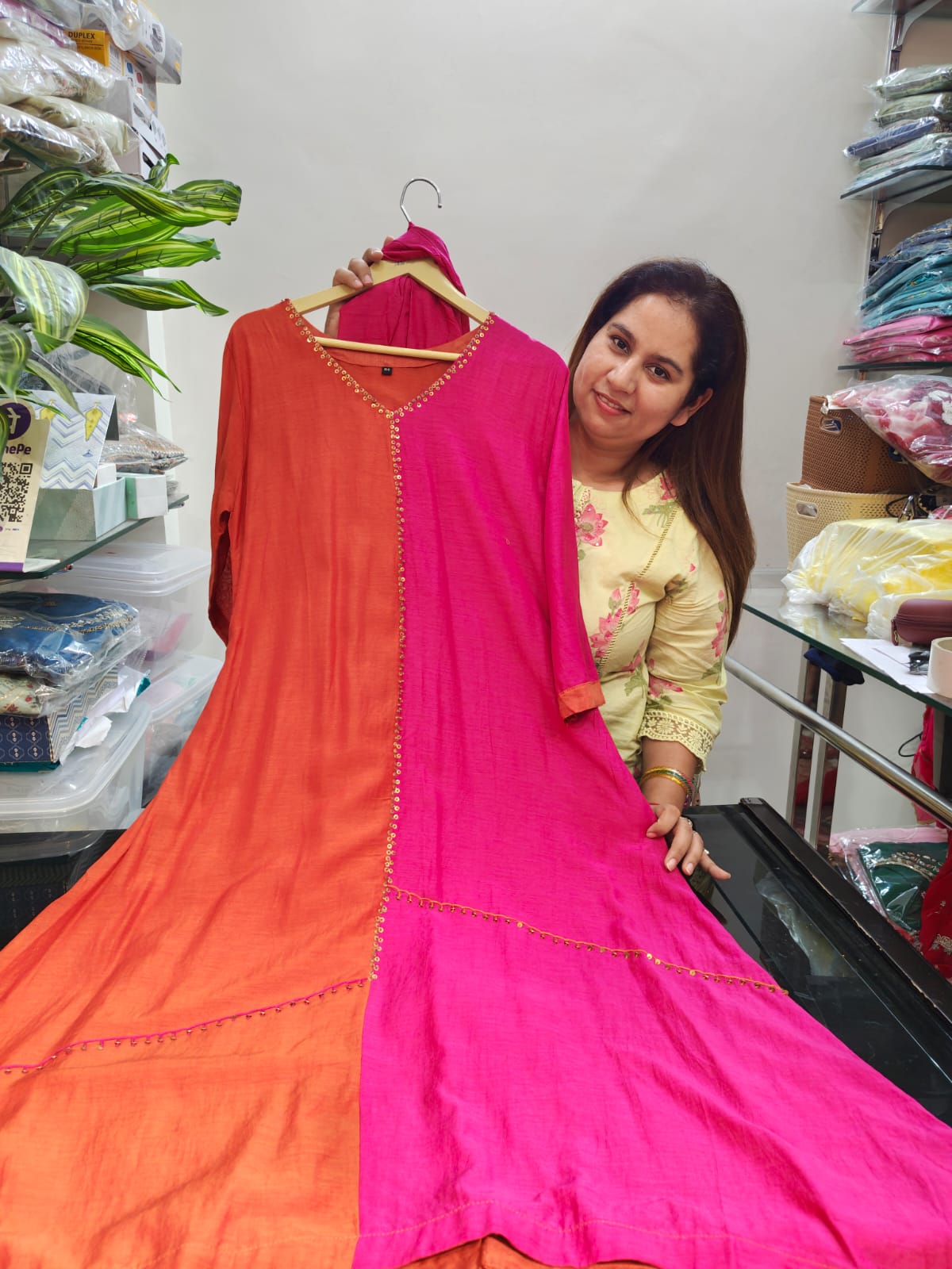 Inaaya pure banaras mul chunderi suit set (INCP 225)