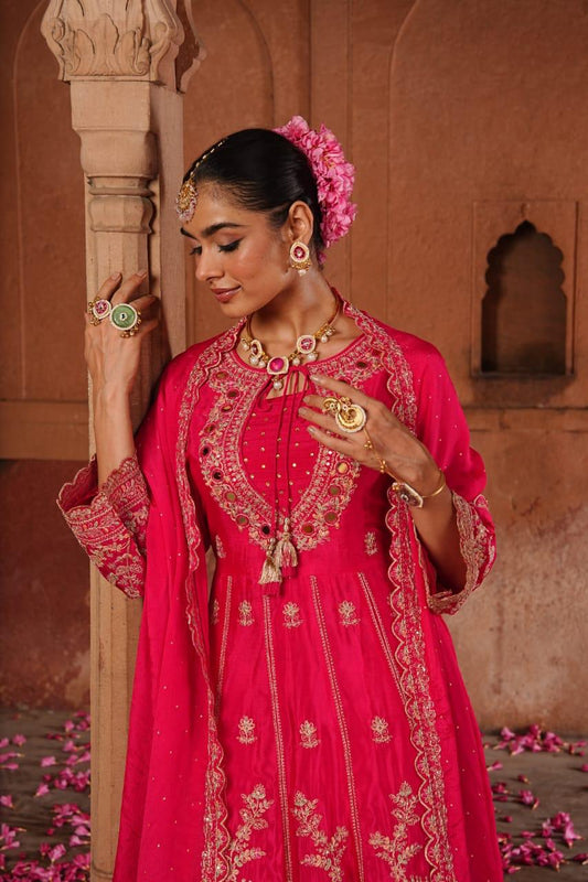 Inaaya carmine chinnon fastiv wear suit set (INCP 050)
