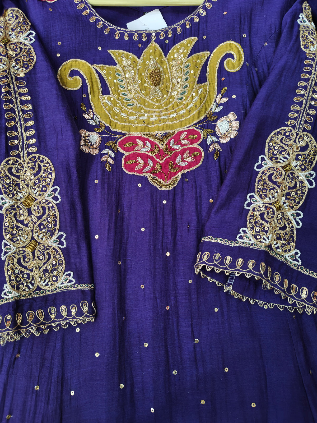 Inaaya pure mul chunderi suit set (INCP 086)