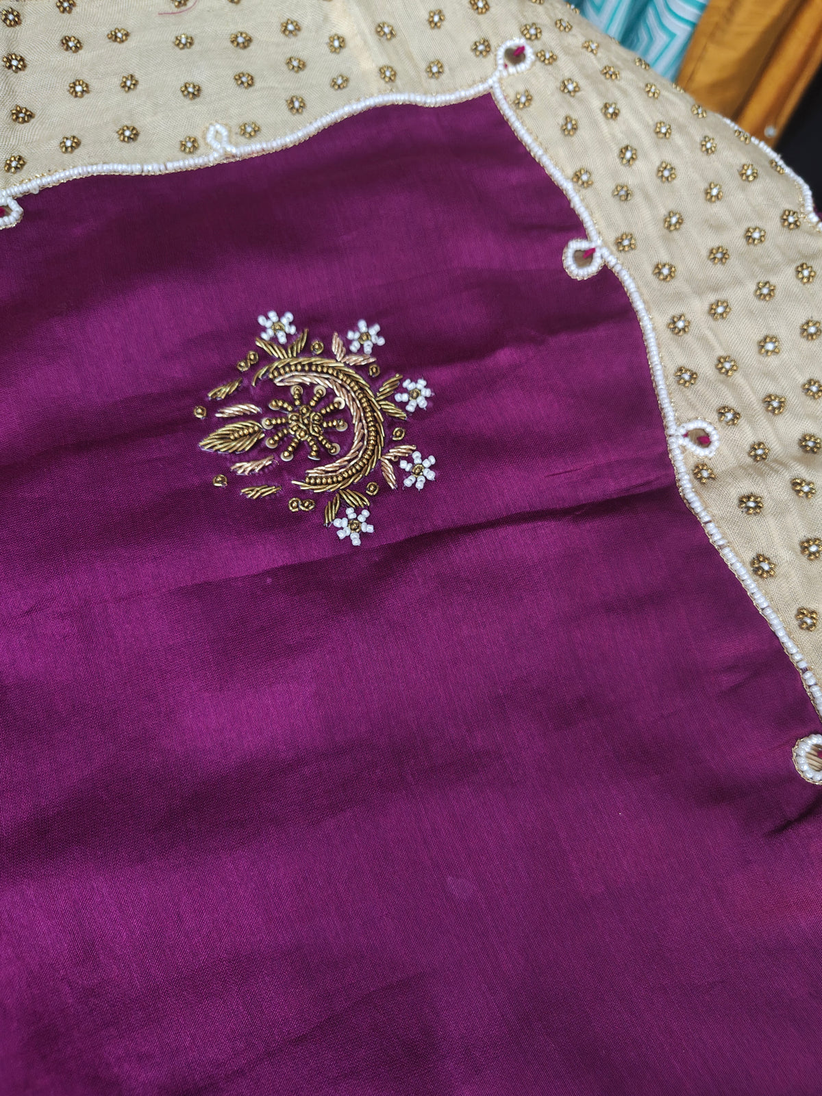 Inaaya pure mul chunderi suit set (INCP 079)