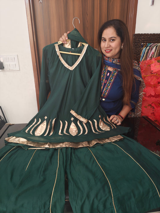 Inaaya pure mul chunderi suit set (INCP 076)