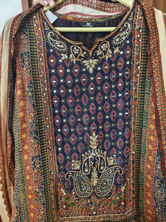 Inaaya pure mul chunderi suit set (INCP 075)