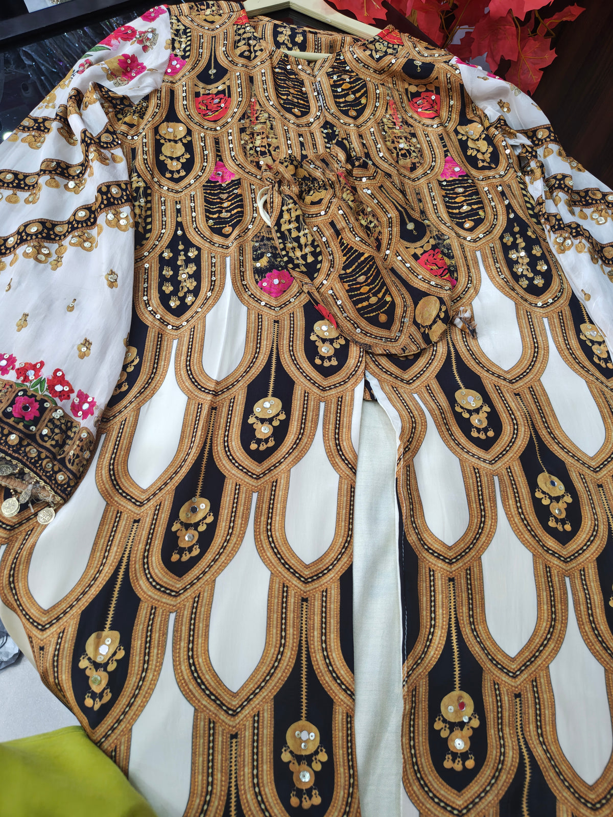 Inaaya pure mul chunderi suit set (INCP 083)