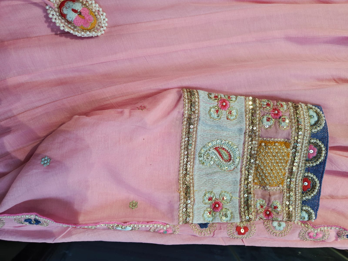 Inaaya pink mul chanderi anarkali suit set (INCP 093)