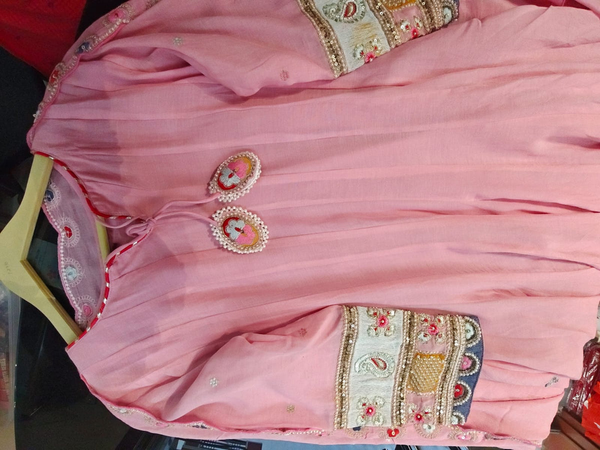 Inaaya pink mul chanderi anarkali suit set (INCP 093)