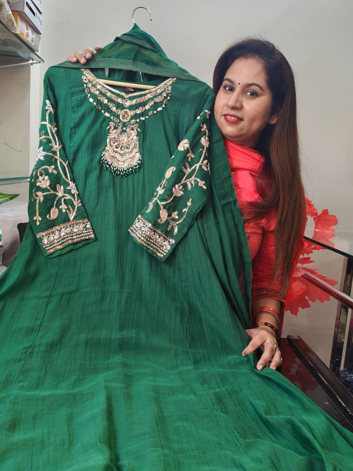 Inaaya green pure mul chanderi suit set (INCP 107)