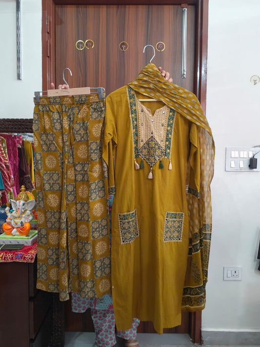 Inaaya Mustard Heritage Printed Suit
