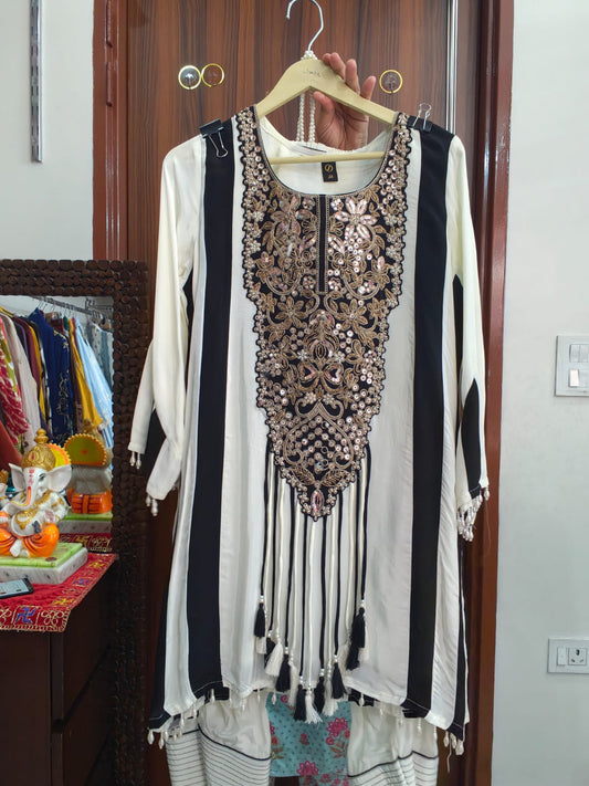 Inaaya Midnight Bloom Printed Suit