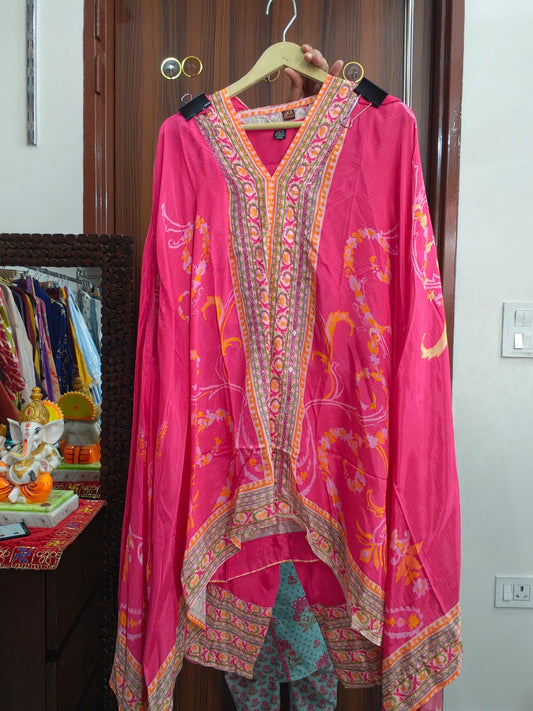 Inaaya Printed Designer Suit Set