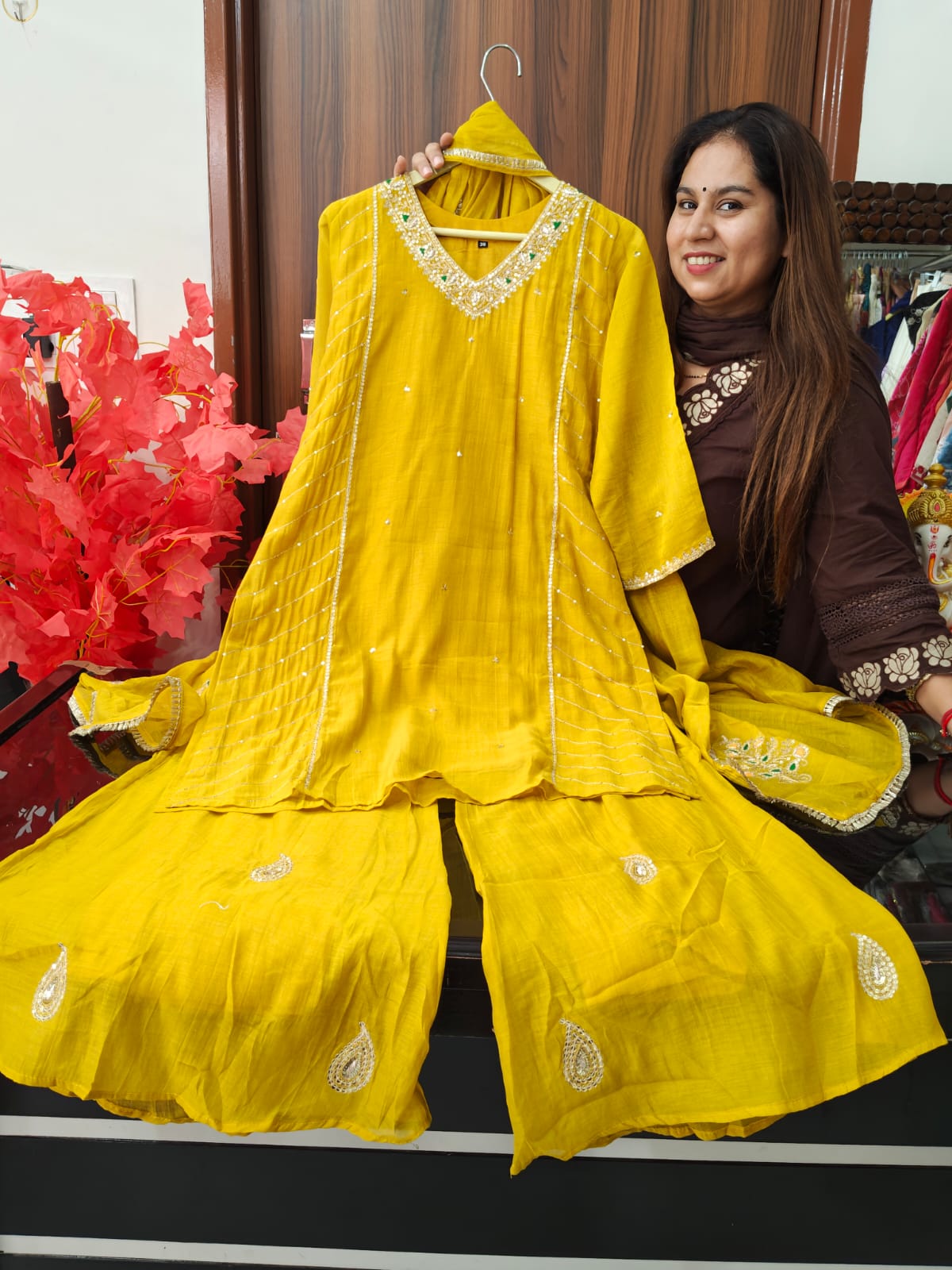 Inaaya Yellow Mul chanderi suit set (INCP 013)