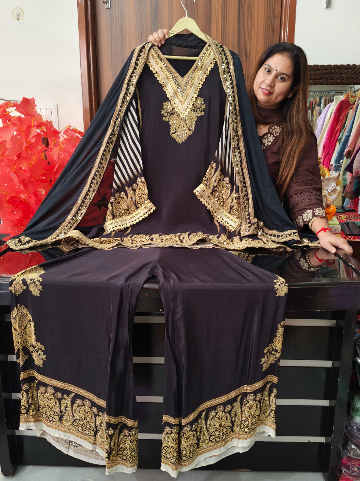 Inaaya Black coffee crape suit set (INCP 017)