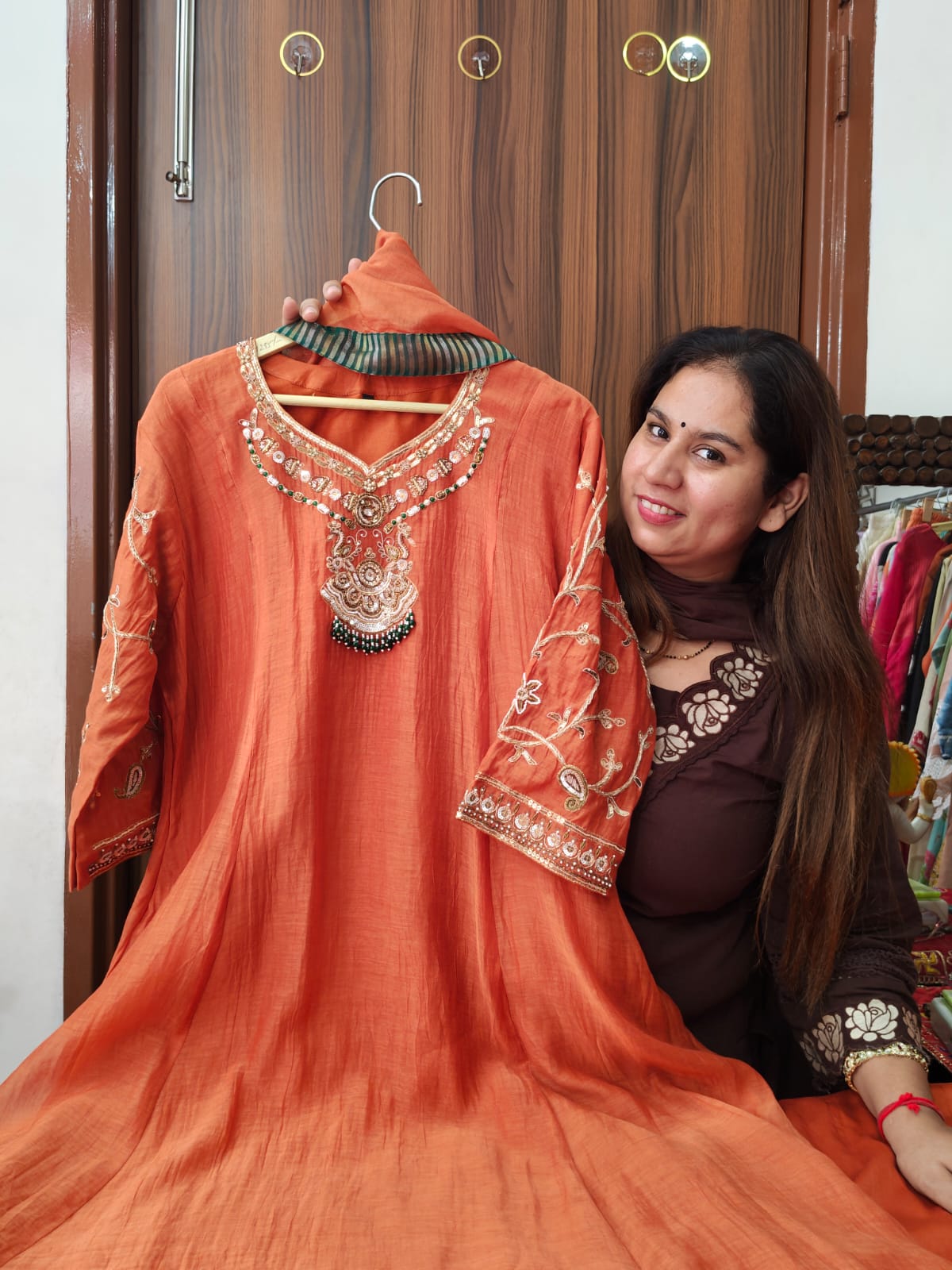 Inaaya coral peach mul chanderi suit set (INCP 021)
