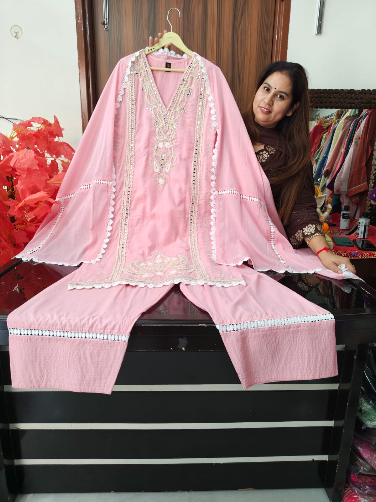 Inaaya pink cotton farshi suit set (INCP 033)