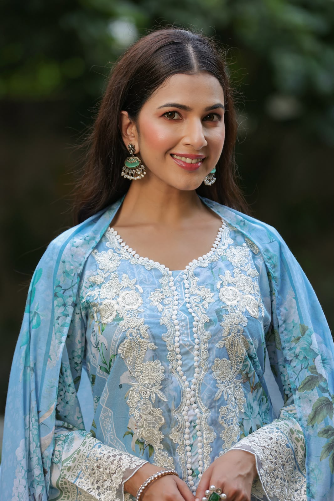 Inaaya powder blue chinnon festive wear suit set (INCP 054)